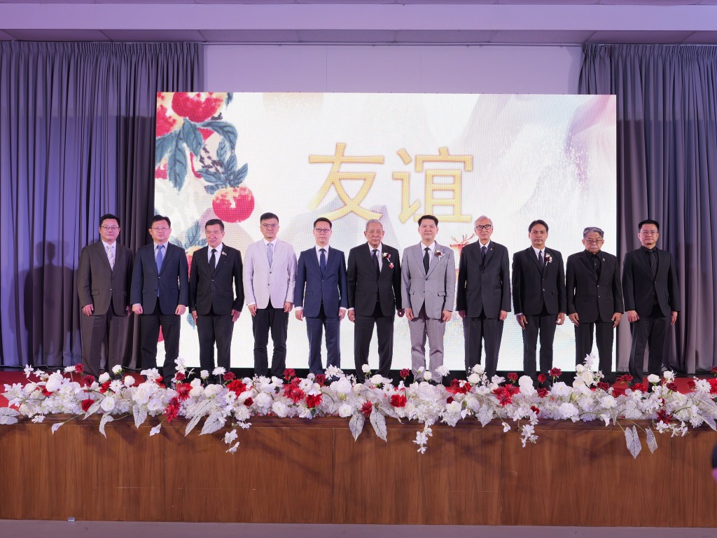 The 1st Thai-Chinese Ties Art Exhibition: Celebrating 50 Years of Diplomatic Relations - 3