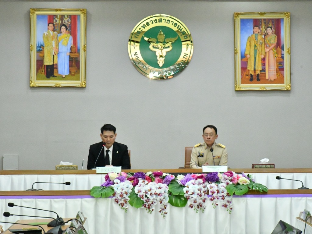 สธ. จับมือคณะเภสัชฯ ศิลปากร ผลิตบุคลากรสาขา “สุขภาพดิจิทัล” เสริมแกร่งระบบสาธารณสุขไทย - 5