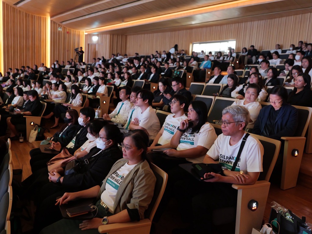 Silpakorn University Hosts "Silpakorn Town Hall" to Unveil 3-Year Milestones and Strategic Innovation Roadmap - 3