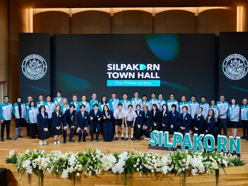 Silpakorn University Hosts "Silpakorn Town Hall" to Unveil 3-Year Milestones and Strategic Innovation Roadmap - 10